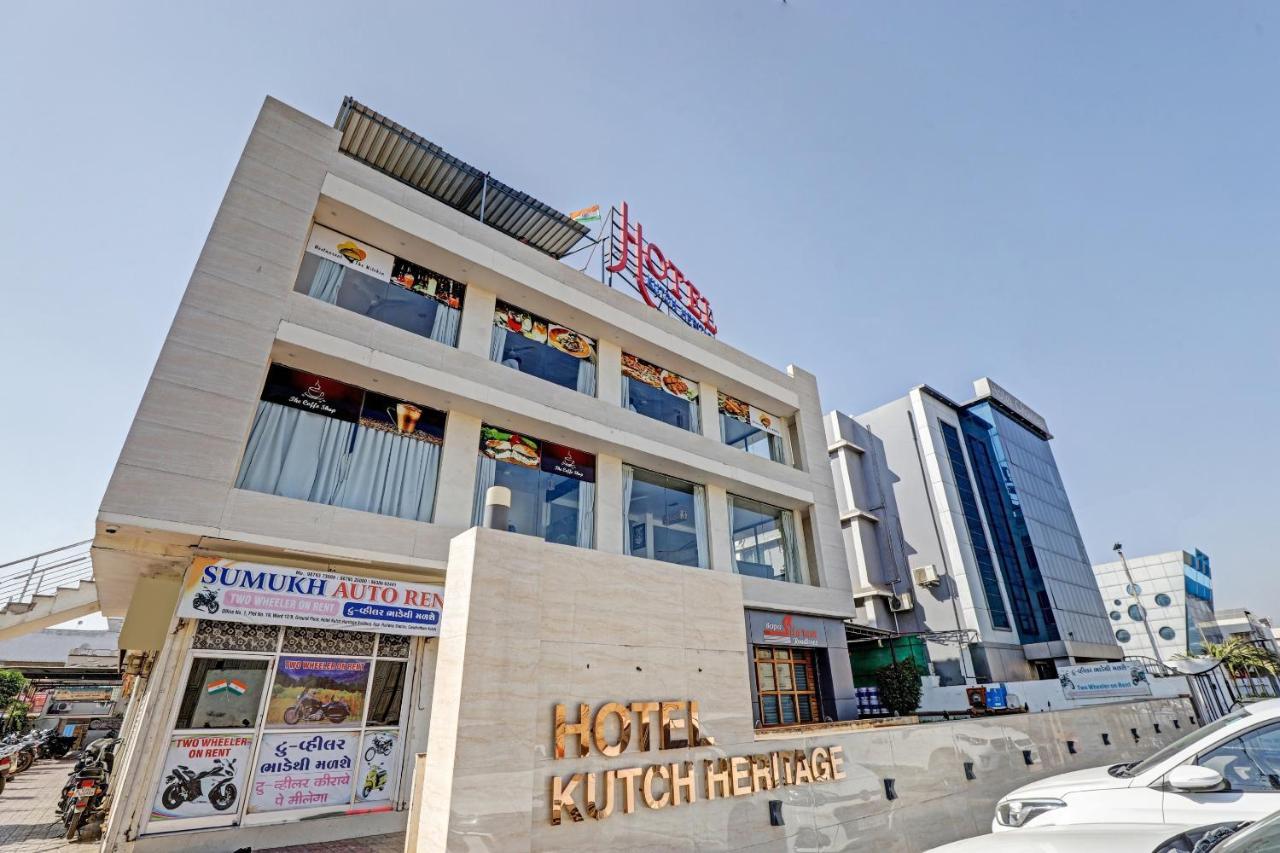 Kutch Heritage Hotel Гандхидхам Экстерьер фото